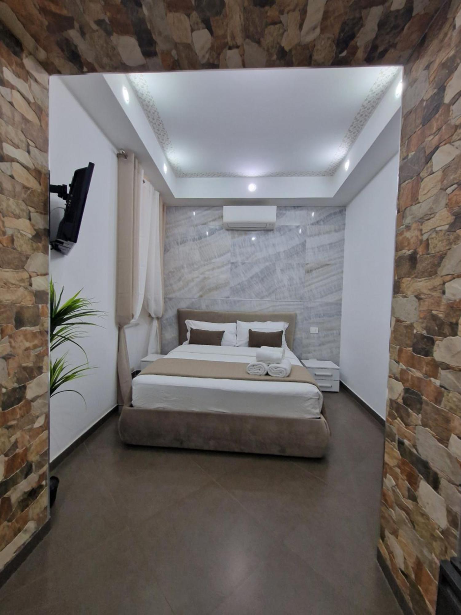 Ari Guest House La Spezia Bagian luar foto