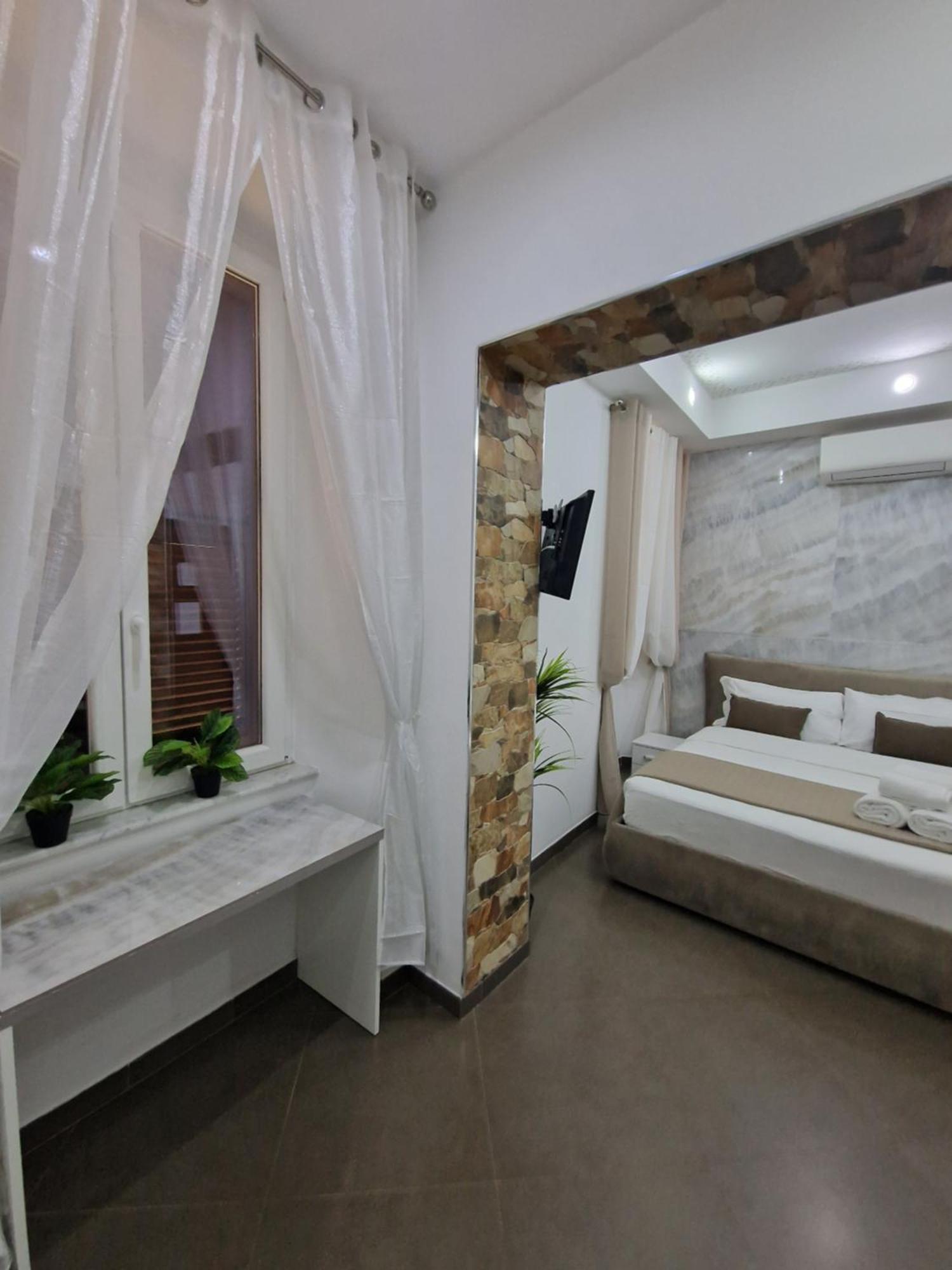 Ari Guest House La Spezia Bagian luar foto